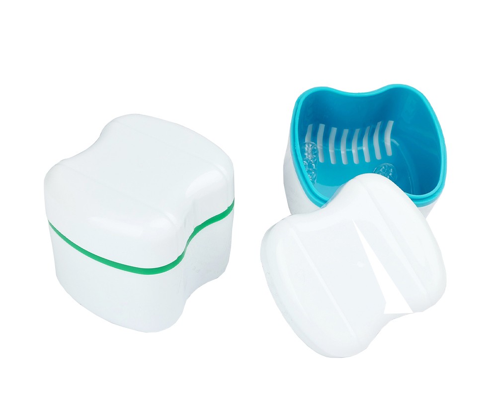 Denture box（86*78*78mm）